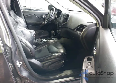 2019 Jeep Cherokee Latitude Plus Fwd from USA, damaged, VIN 1C4PJLLB2KD248207